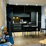 Elegant A Coeur De 2eme *