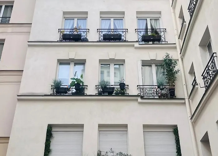 Elegant A Coeur De 2eme