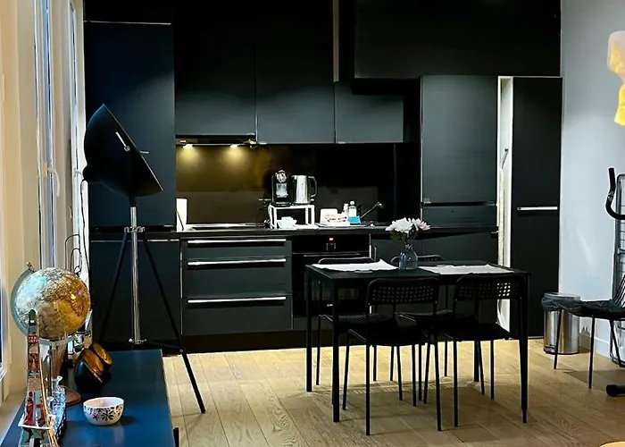 Elegant A Coeur De 2eme *